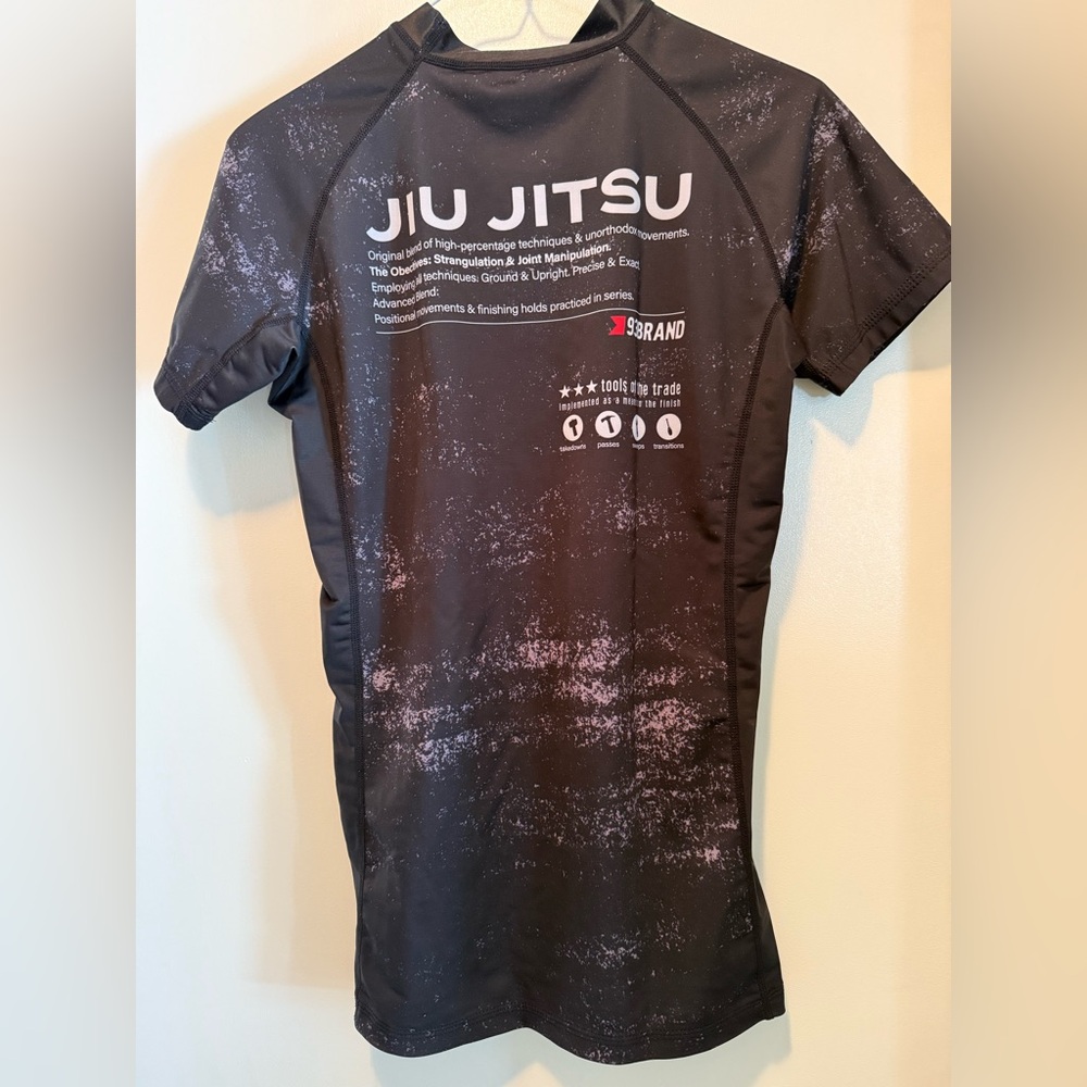 TOOLS OF THE TRADE Women's Rash Guard